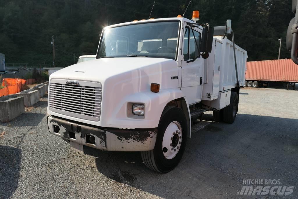 Freightliner FL 60 Billenő teherautók