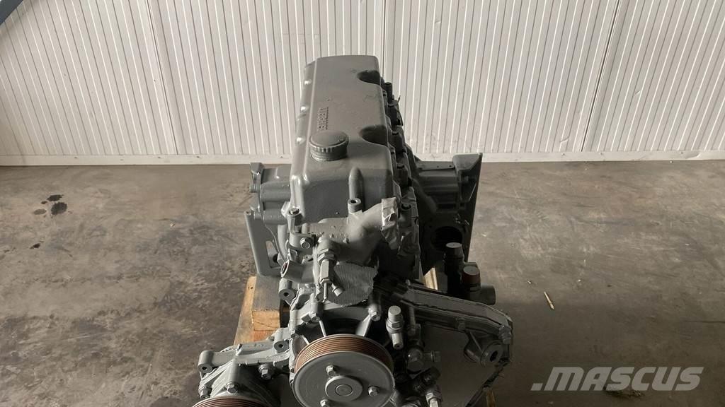 Liebherr D834 A7 Motorok