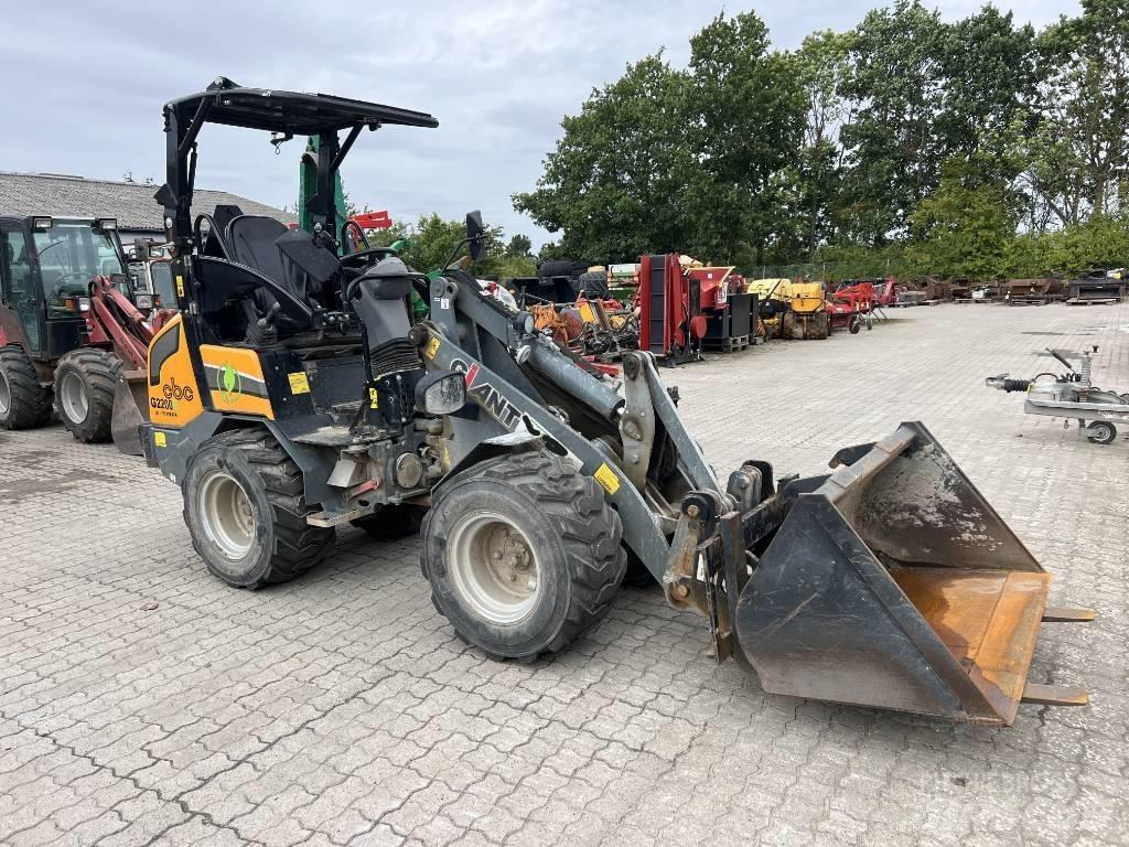 GiANT 2200E Mini homlokrakodók