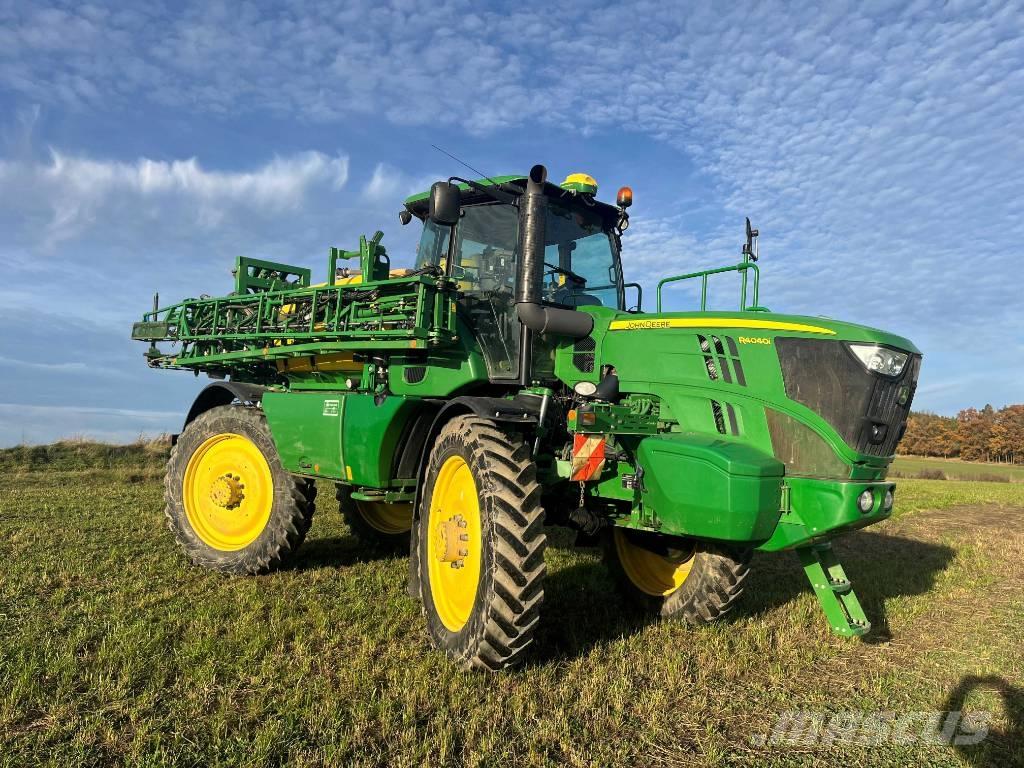 John Deere R 4040 i Önjáró trágyaszórók