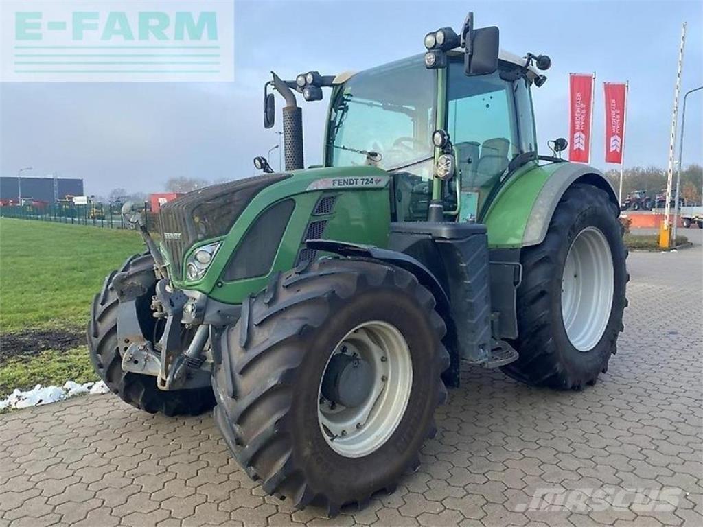 Fendt 724 profi Traktorok