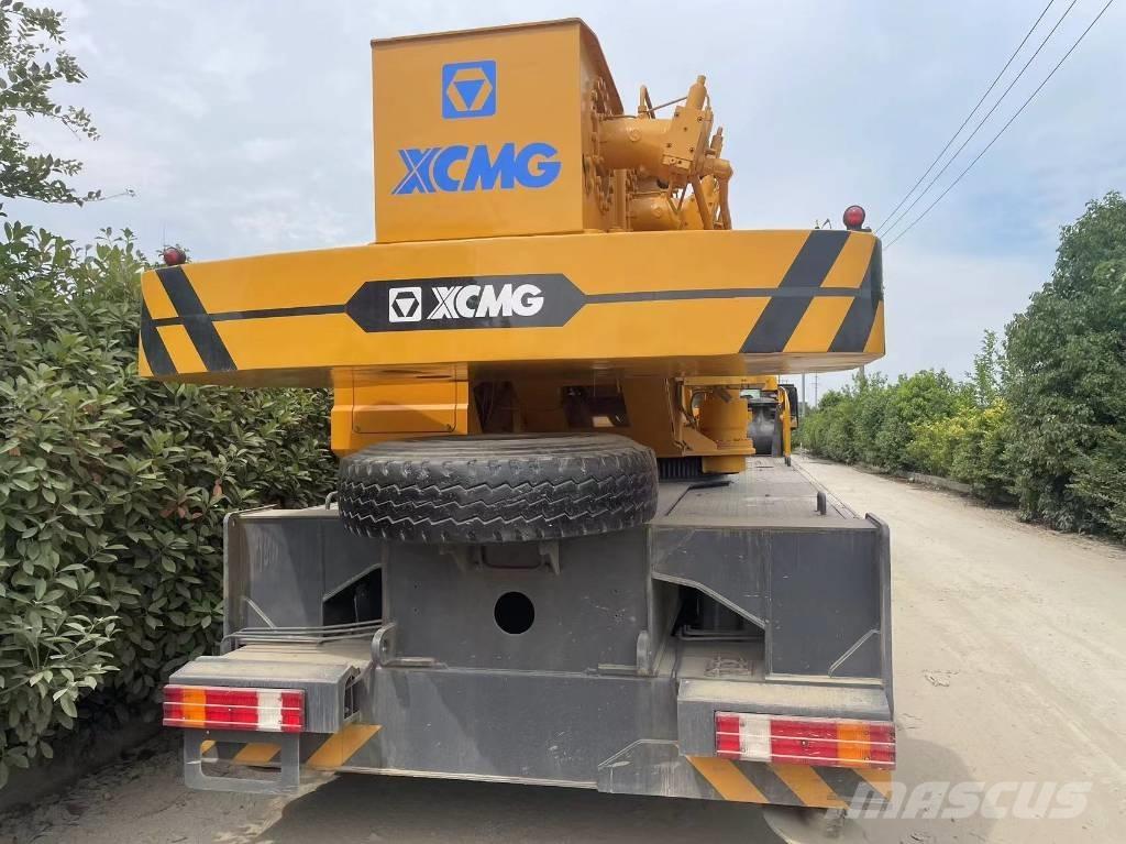 XCMG QY25 Terepdaruk