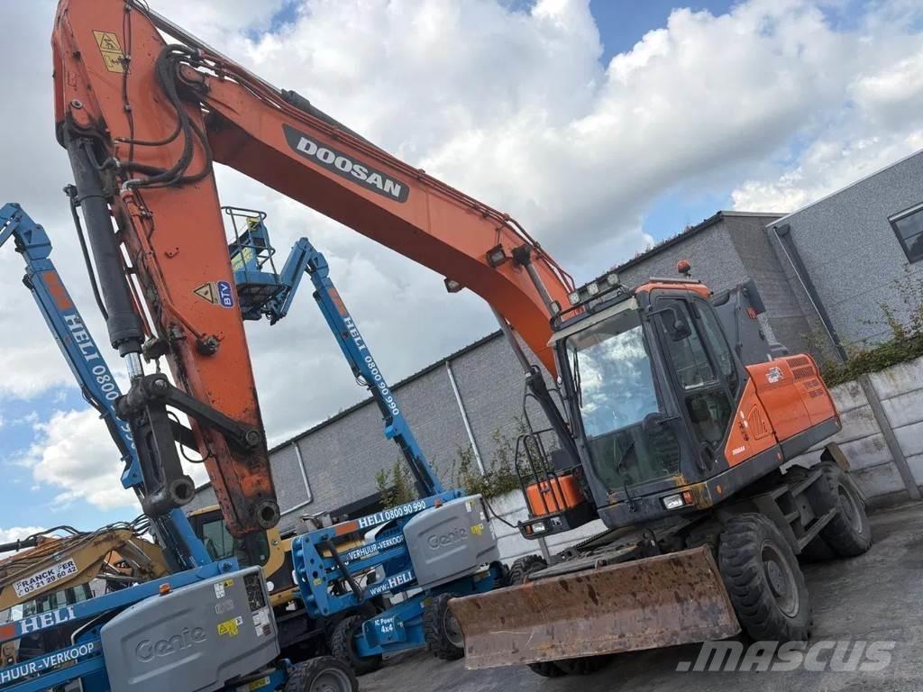 Doosan DX210 WE-5 Gumikerekes kotrók
