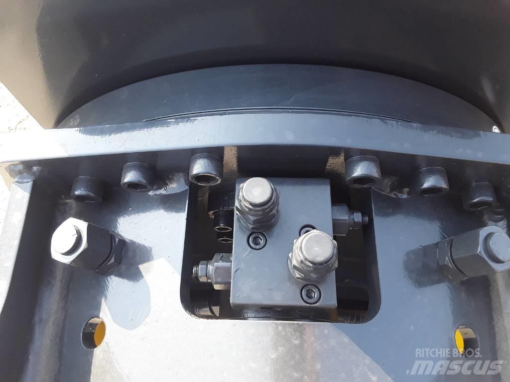 Mustang RH20 Építőipari Törőgépek