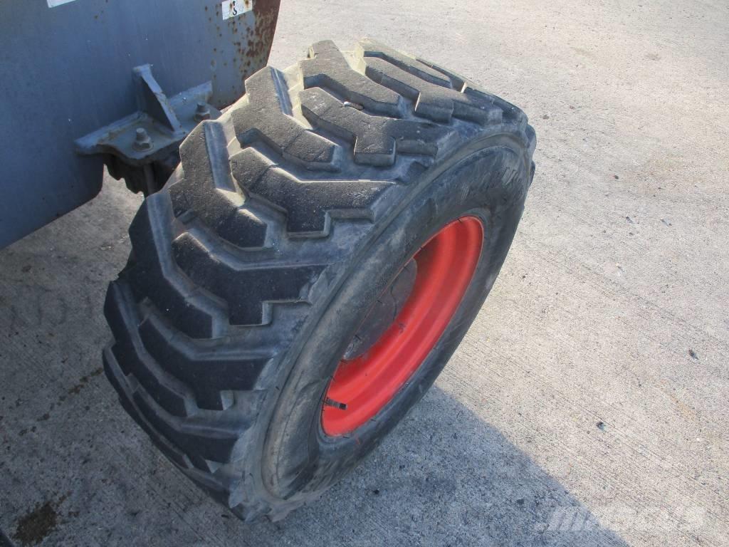 SkyJack SJ 51 AJ (725) Kompakt önjáró emelők