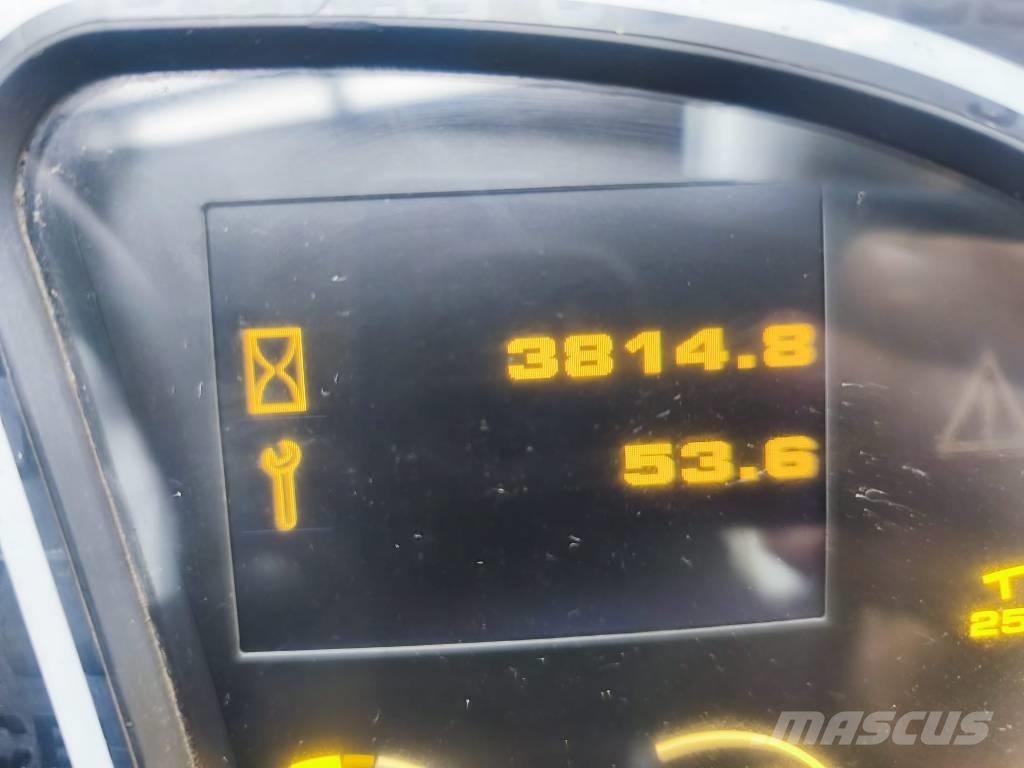 JCB 535-125 Teleszkópos rakodók
