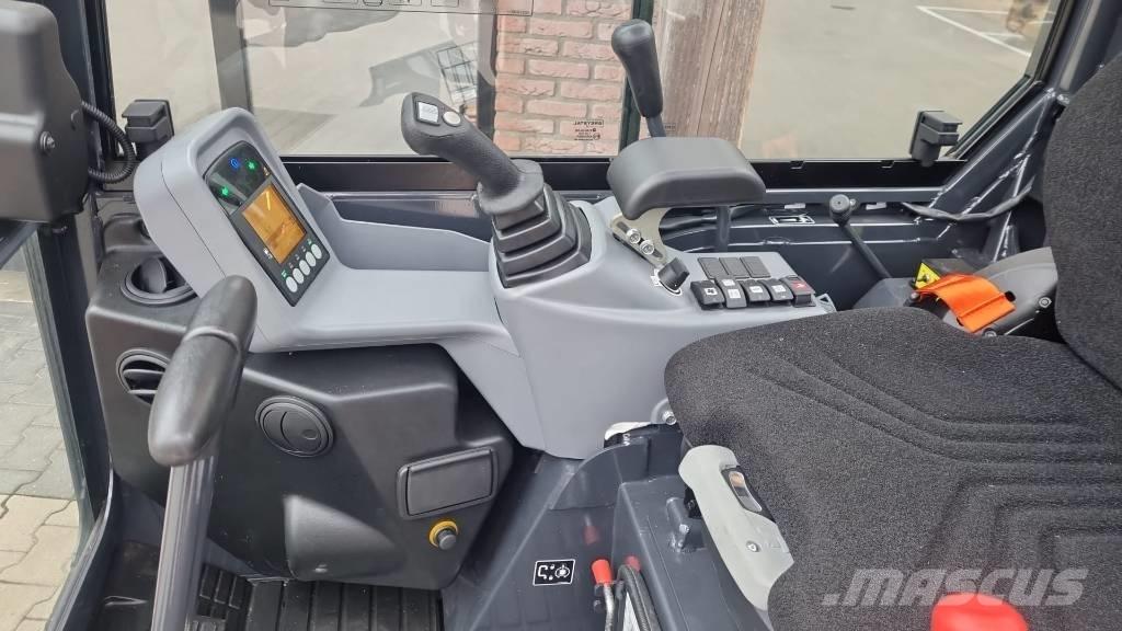 Yanmar SV 22 Mini kotrók < 7t