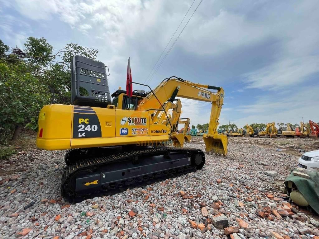 Komatsu PC 240-8 Lánctalpas kotrók