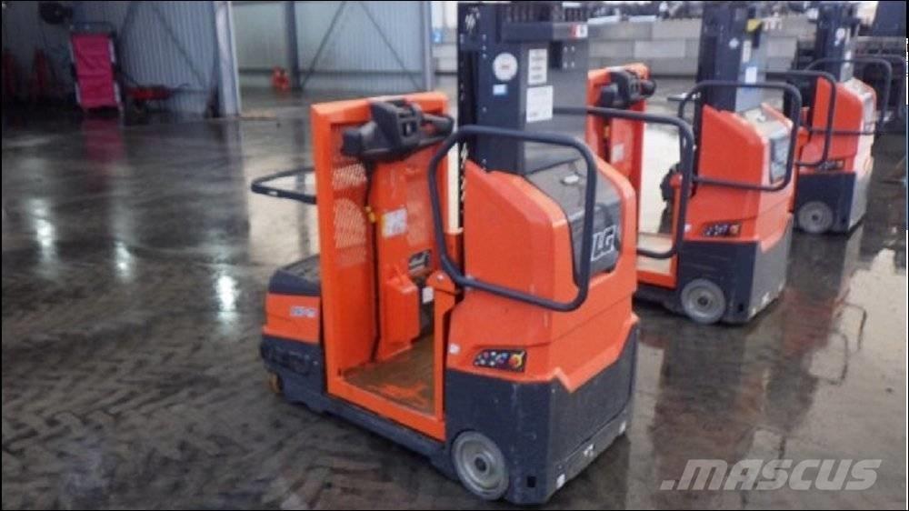 JLG DSP-M Komissiózó magas emelésű targonca