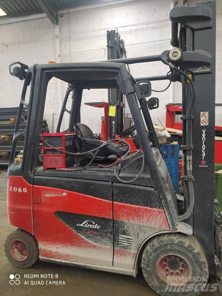 Linde E30/600 Elektromos targoncák