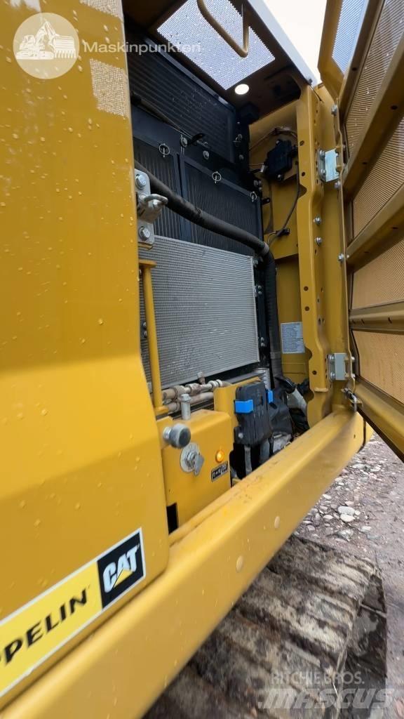 CAT 323 Lánctalpas kotrók