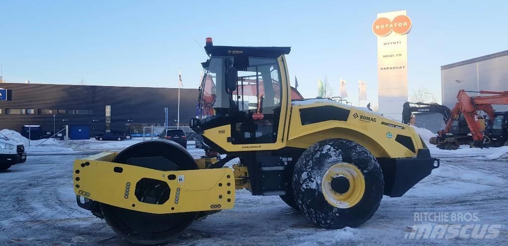 Bomag BW213 BVC-5 Talajtömörítő gépek