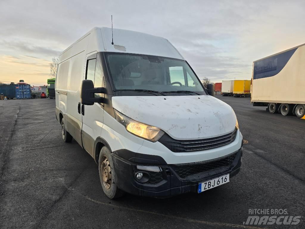 Iveco Daily 35S14 Transporterek