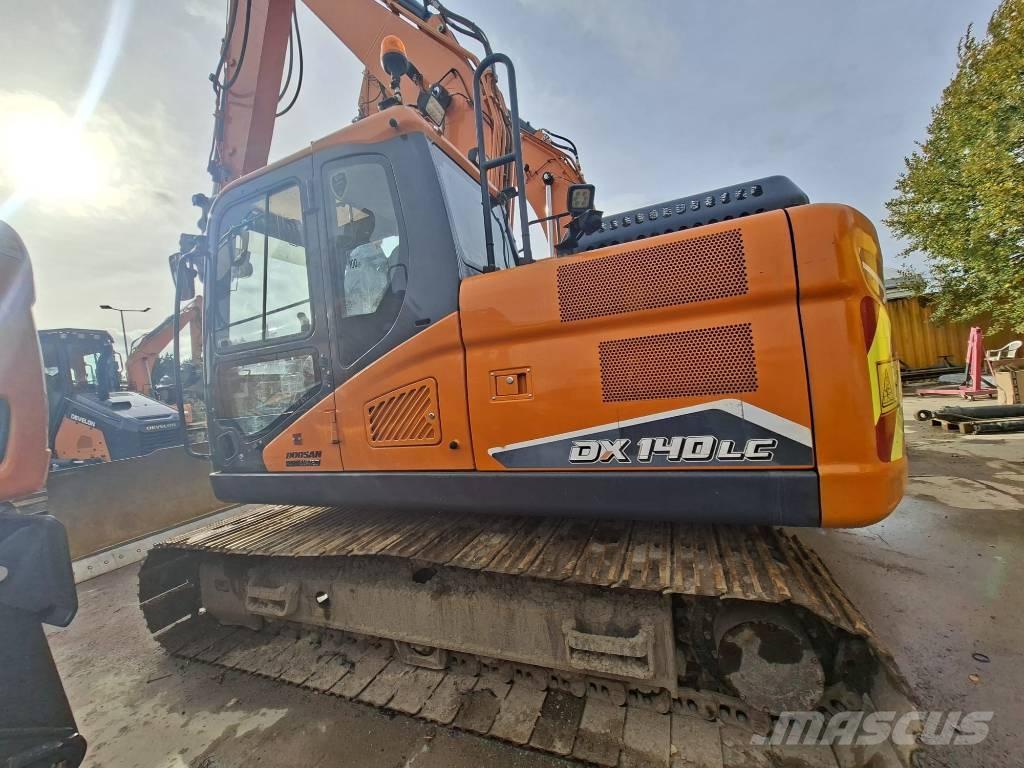 Doosan DX 140 LC Lánctalpas kotrók