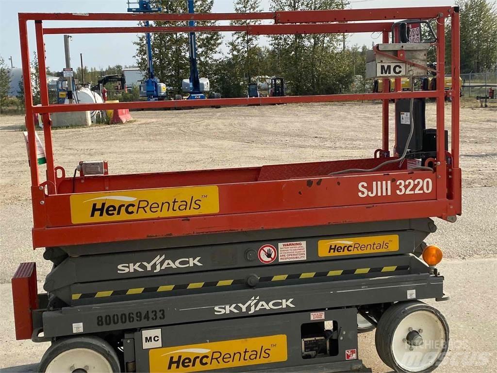 CAT 120M Gréderek
