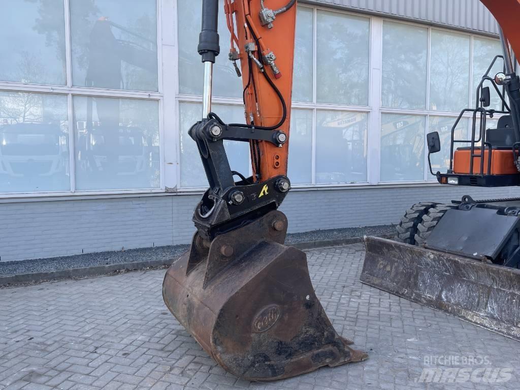 Doosan DX170W-5 Gumikerekes kotrók