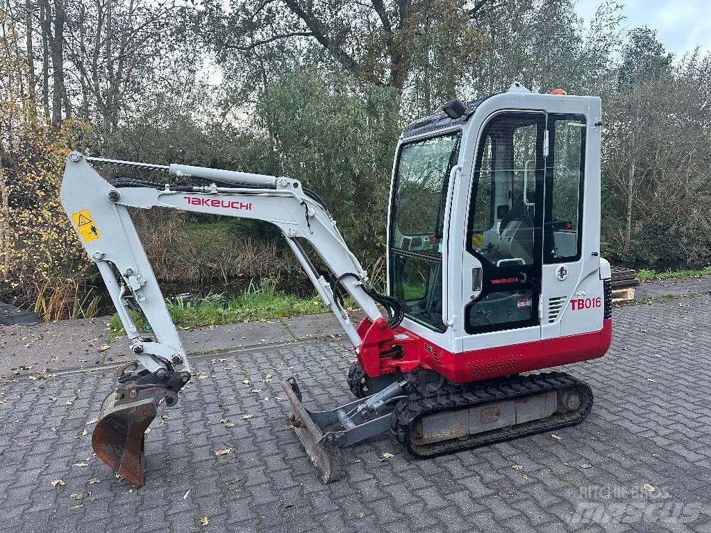 Takeuchi TB 016 Mini kotrók < 7t