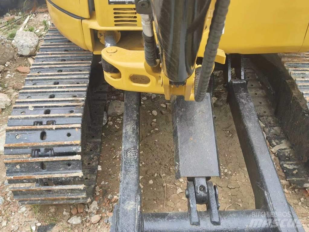 CAT 303 E CR Lánctalpas kotrók