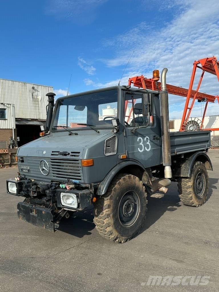 Unimog U 1400 Nyergesvontatók