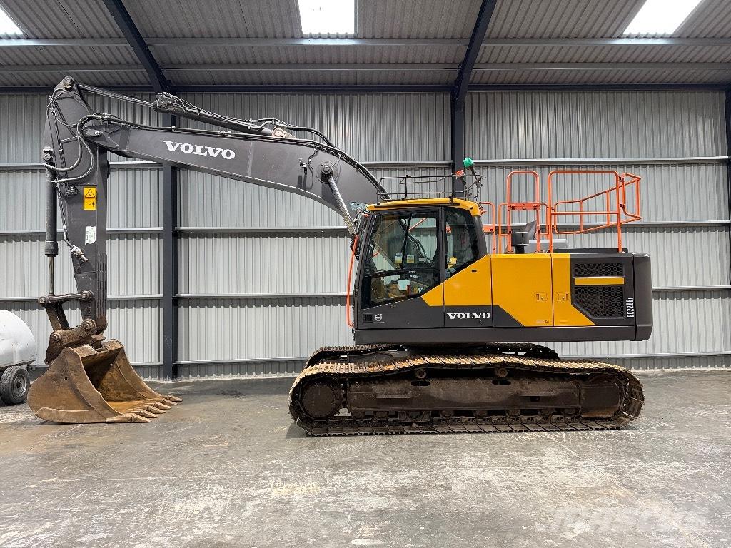 Volvo EC 220 E Lánctalpas kotrók