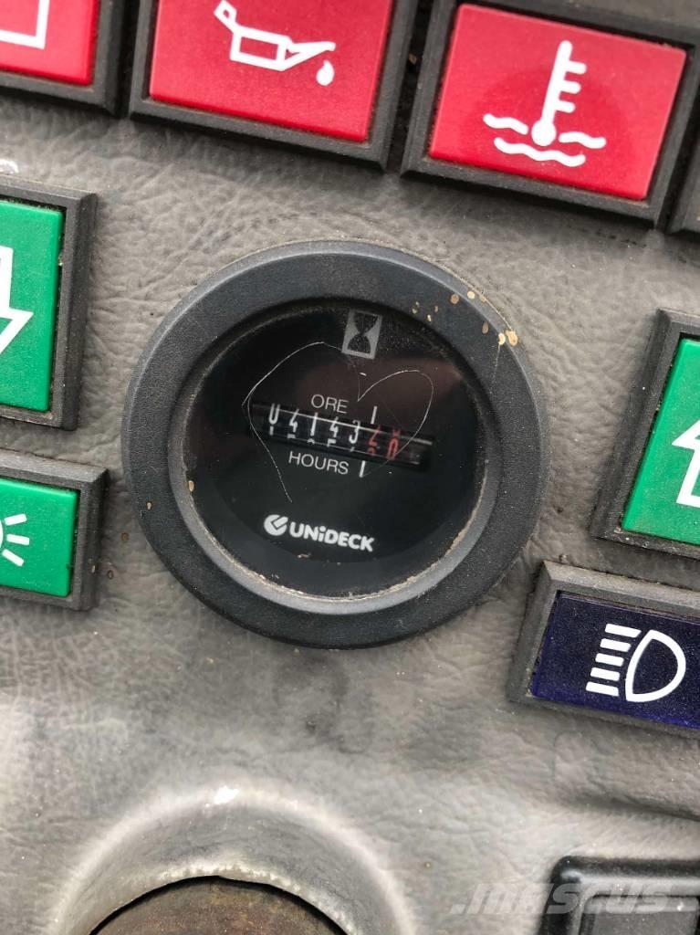 GiANT V 6004 T X-Tra Teleszkópos mezőgazdasági rakodók