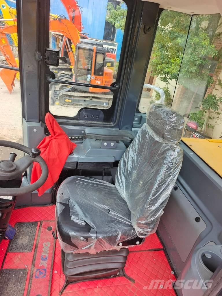 XCMG LW 500 KV Gumikerekes homlokrakodók