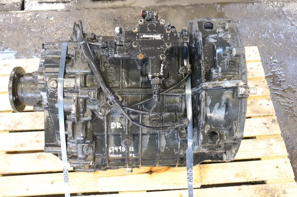 Volvo FL 240 Dobozos teherautók