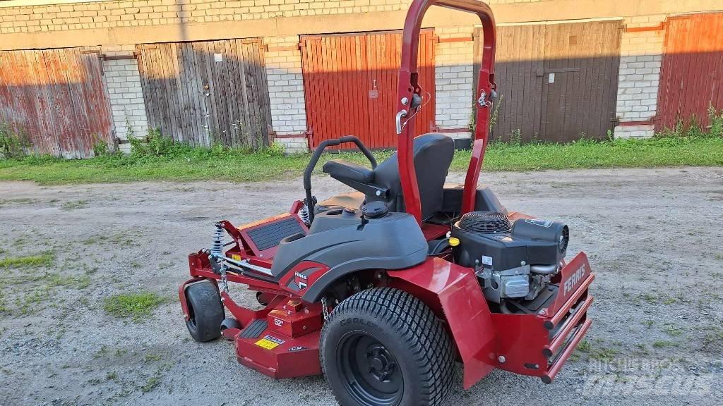 Ferris ISX 800 Nulla fordulósugarú fűnyírók