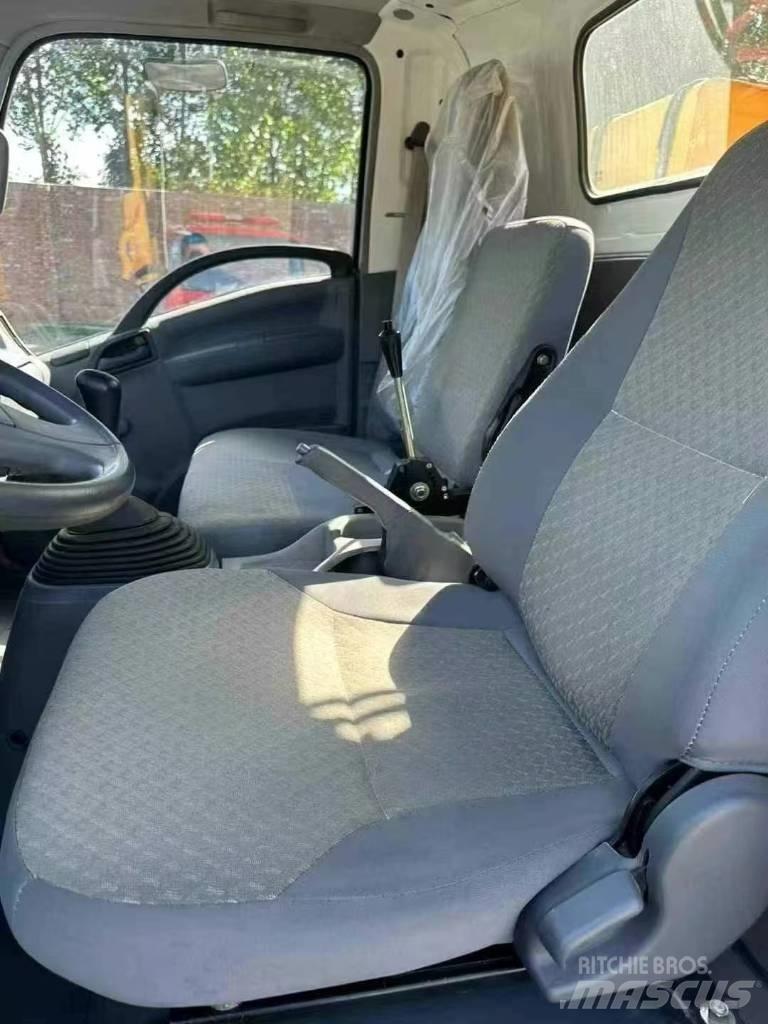 Isuzu ELF 700 Darus teherautók