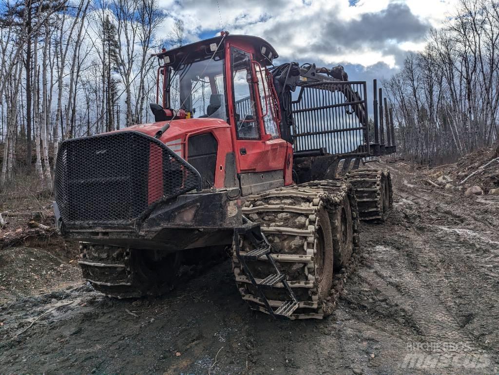 Komatsu 895 Kihordók