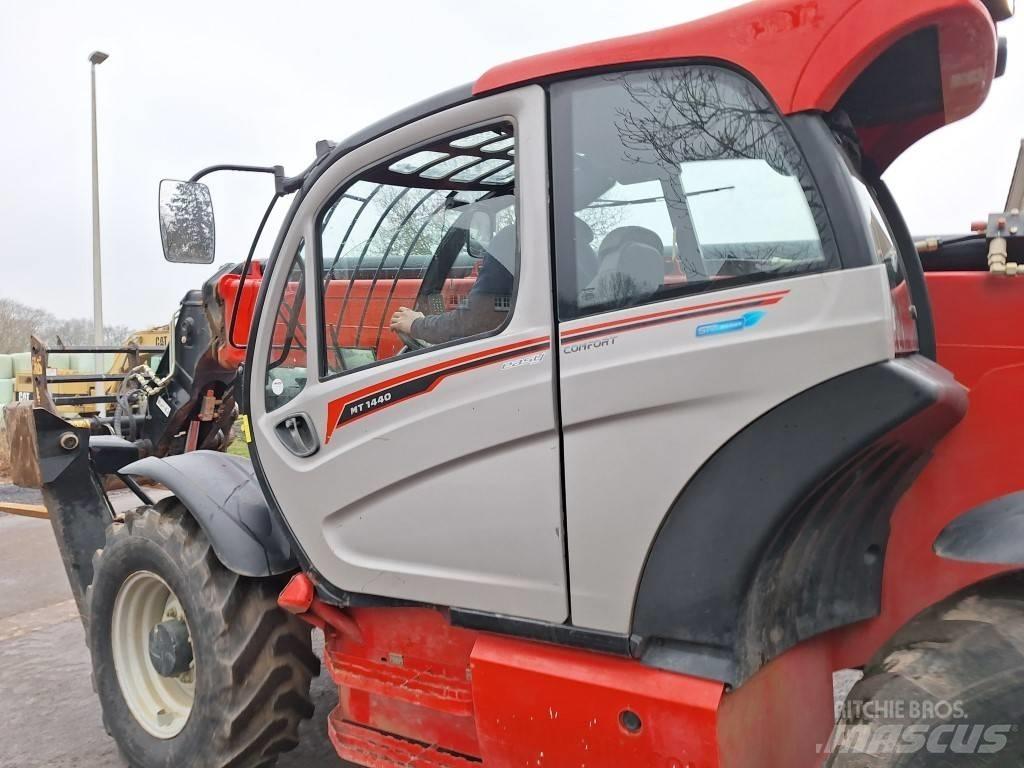 Manitou MT 1440 Teleszkópos rakodók