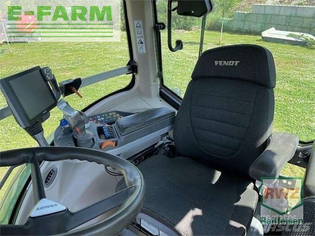 Fendt 828 vario s4 Traktorok