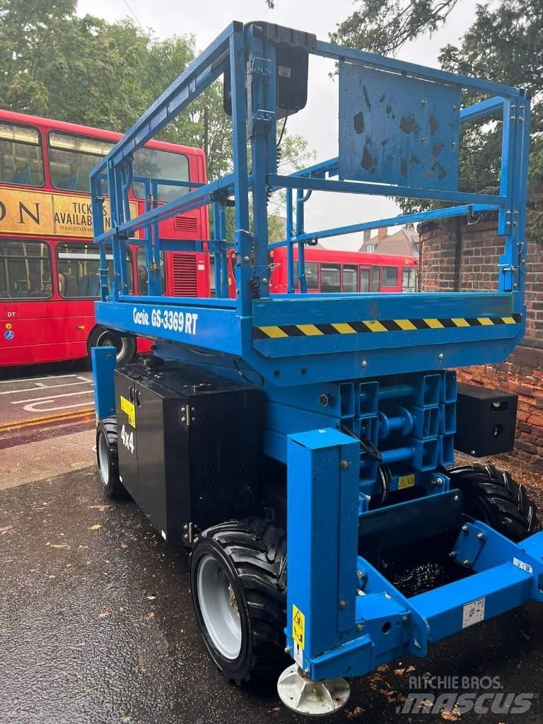 Genie GS 3369 RT Ollós emelők
