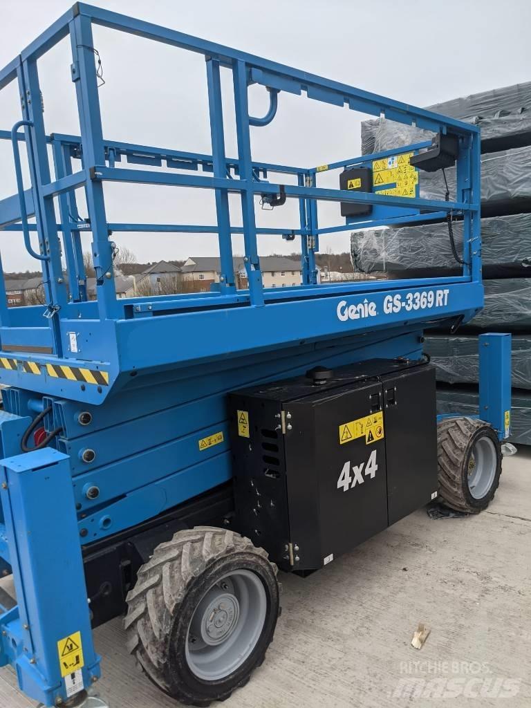 Genie GS 3369 RT Ollós emelők