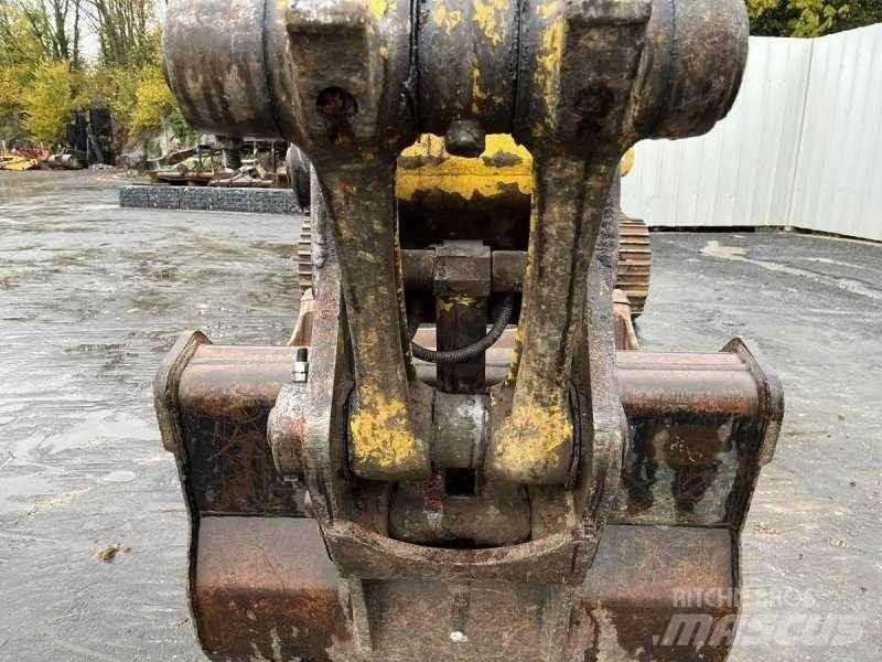 Komatsu PC160LC-7K Lánctalpas kotrók