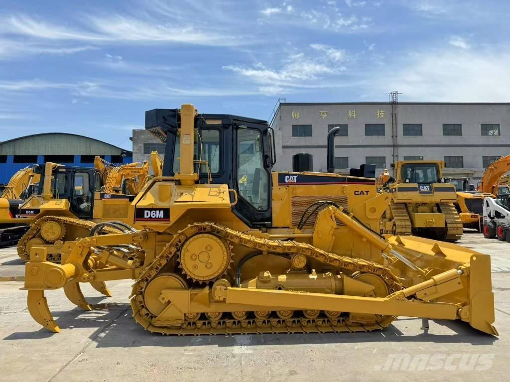 CAT D 6 M lánctalpas dózerek
