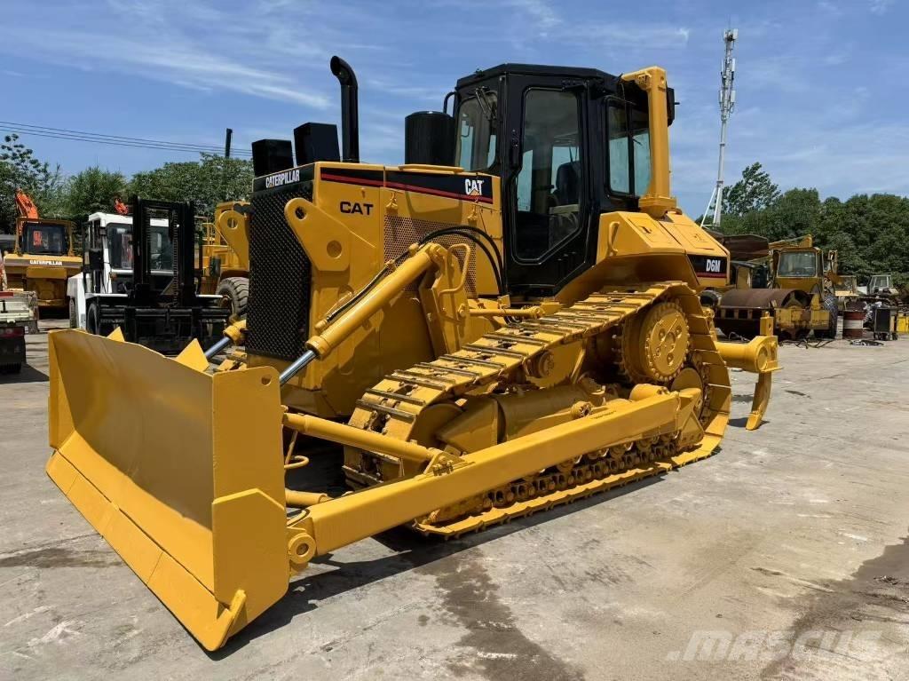 CAT D 6 M lánctalpas dózerek