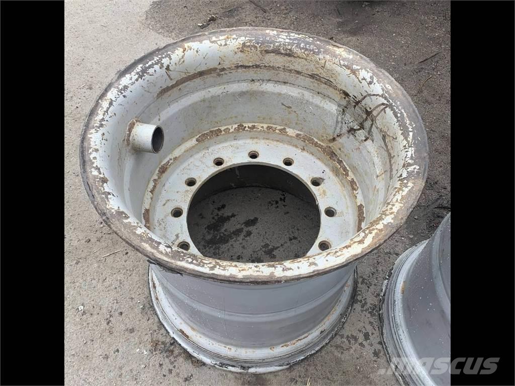 Gremo 1350 24x26,5 Gumiabroncsok, kerekek és felnik
