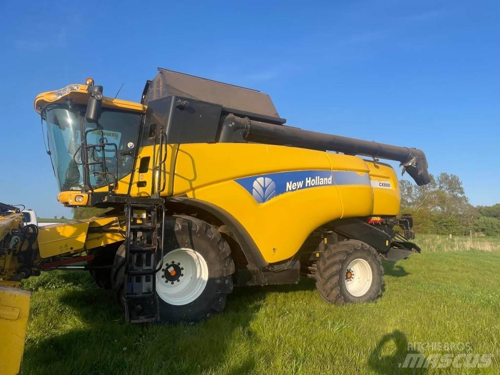 New Holland CX 8090 Kombájnok
