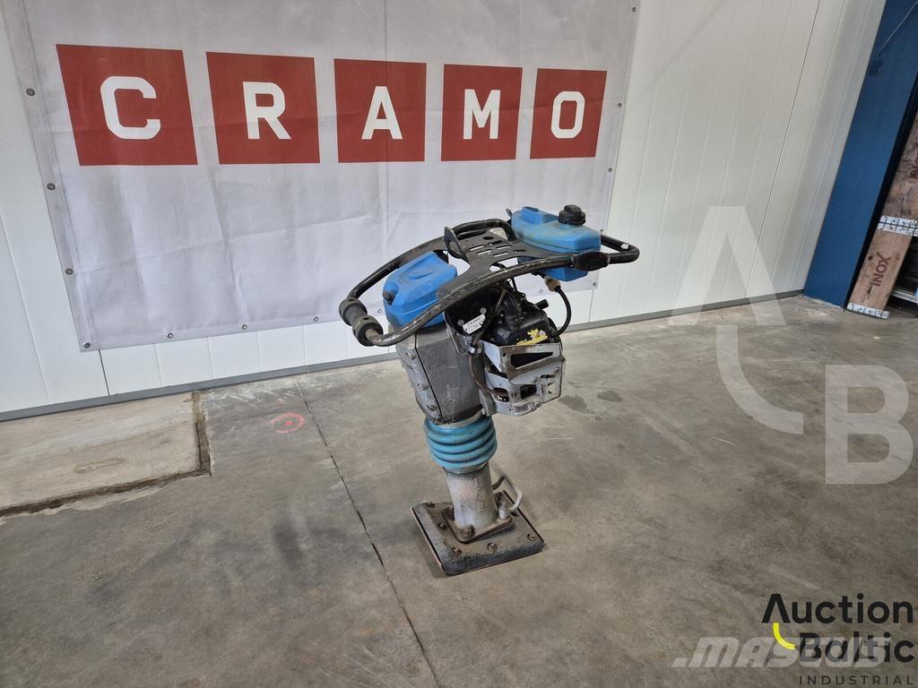 Weber SRV 620 HD Vibrátorok