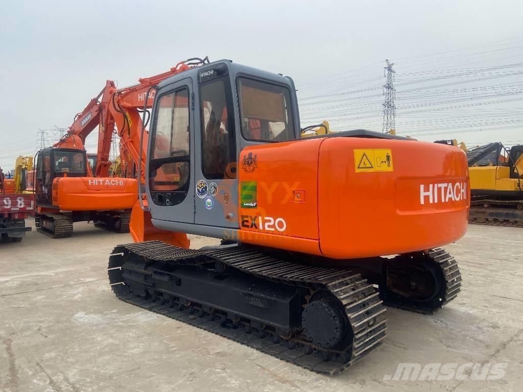 Hitachi EX 120 Lánctalpas kotrók