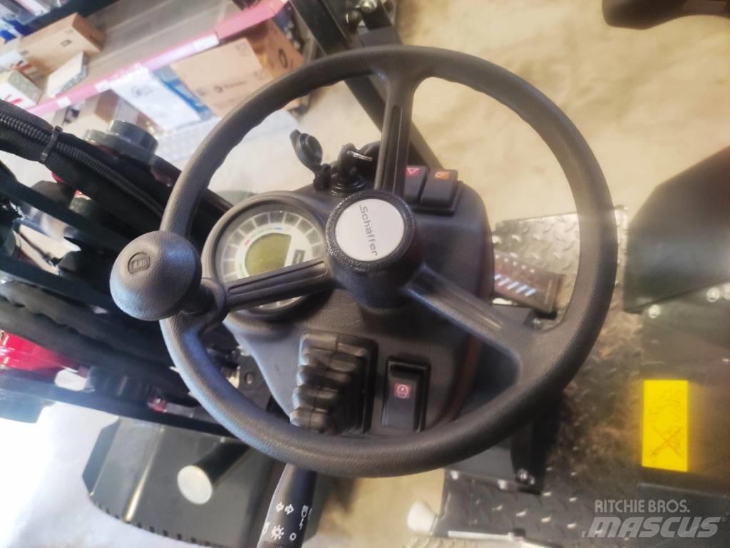Schäffer 1622 Szerszámos kocsi