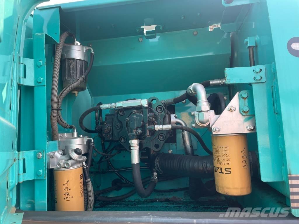 Kobelco SK 200 Lánctalpas kotrók