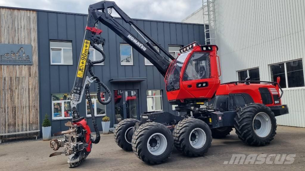 Komatsu 901 Betakarítók