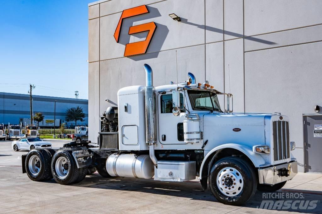 Peterbilt 388 Nyergesvontatók