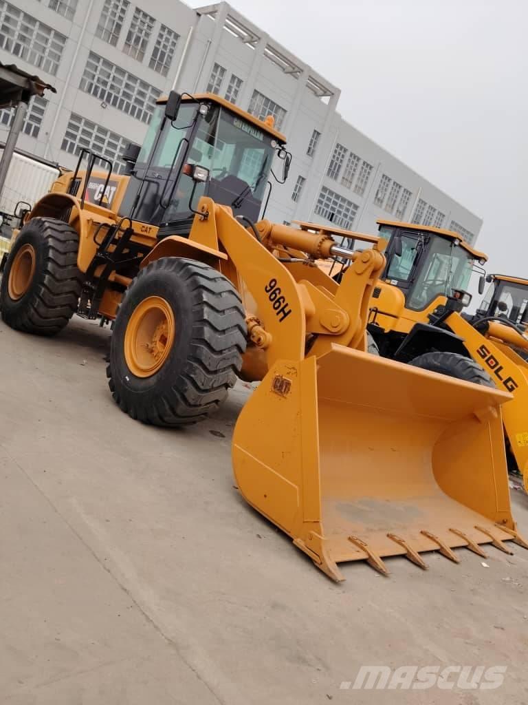 CAT 950 H Gumikerekes homlokrakodók