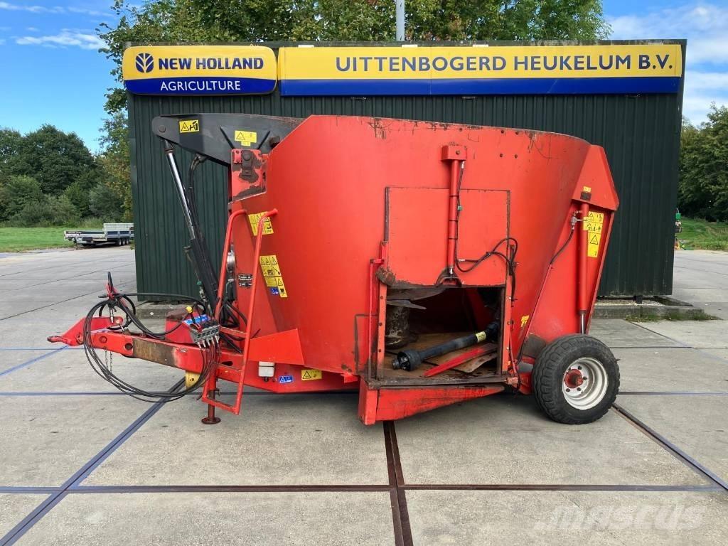 Trioliet GIGANT 900 Takarmánykeverők