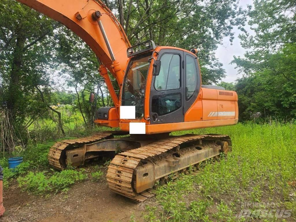 Doosan DX 220 LCA Lánctalpas kotrók