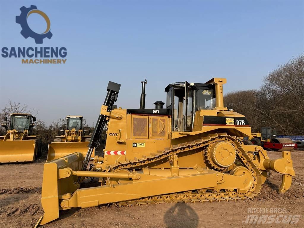 CAT D7R lánctalpas dózerek