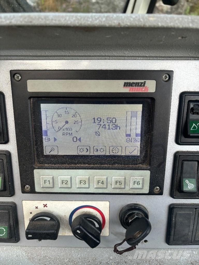 Menzi Muck A91 Speciális kotrók